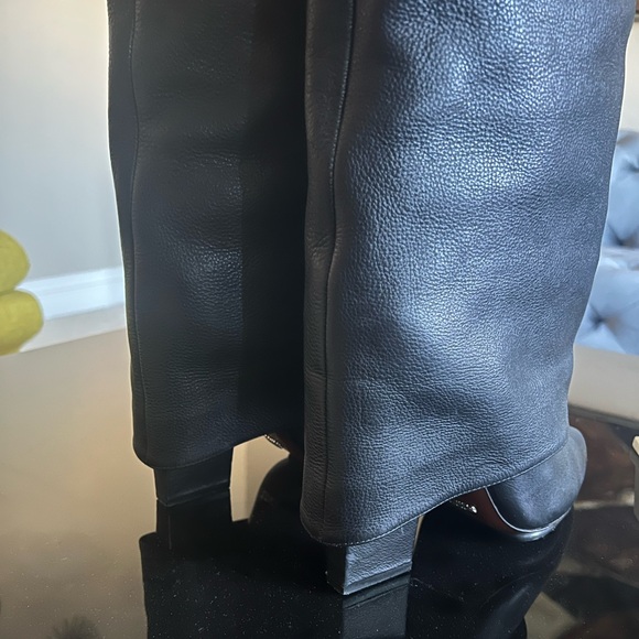 Schutz - Picture 6 of 10